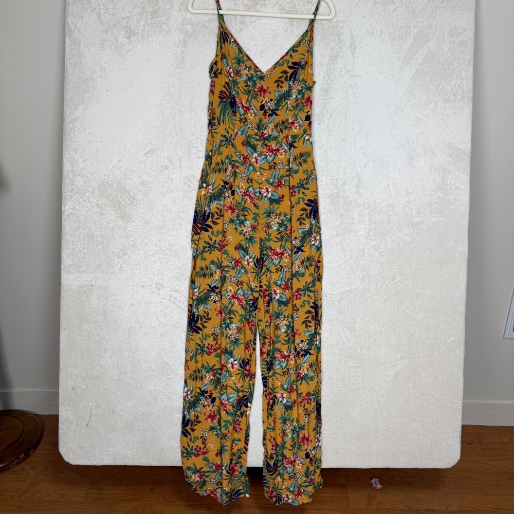 Forever 21 Women Mustard Yellow Tropical Floral Wide Leg Jumpsuit‎ Size M V-Neck